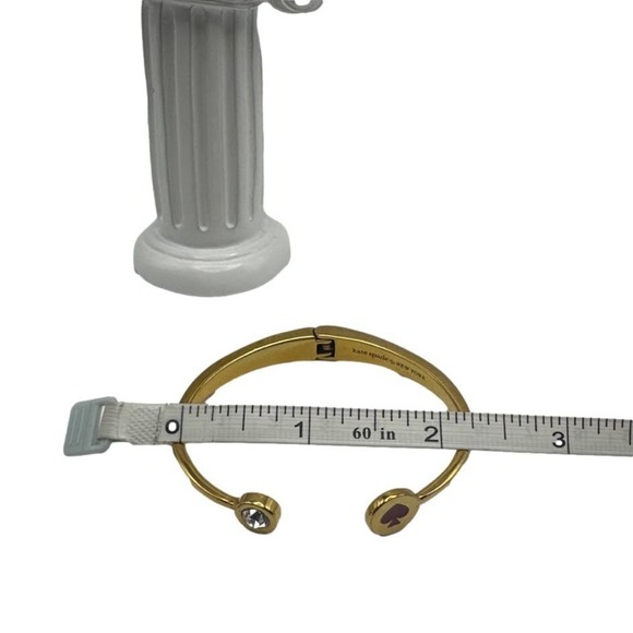 KATE SPADE SPOT THE SPADE CUFF HINGED BANGLE IN SWEETHEART PINK/GOLD - Picture 5 of 5